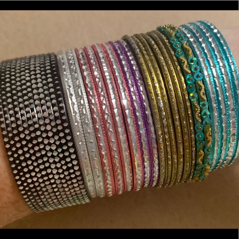32 Costume Jewelry Bangle Bracelets